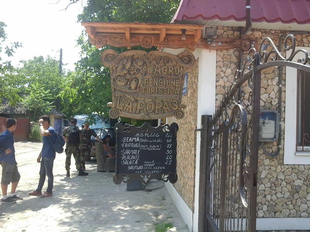 La Popas Hotel Orhei Buitenkant foto