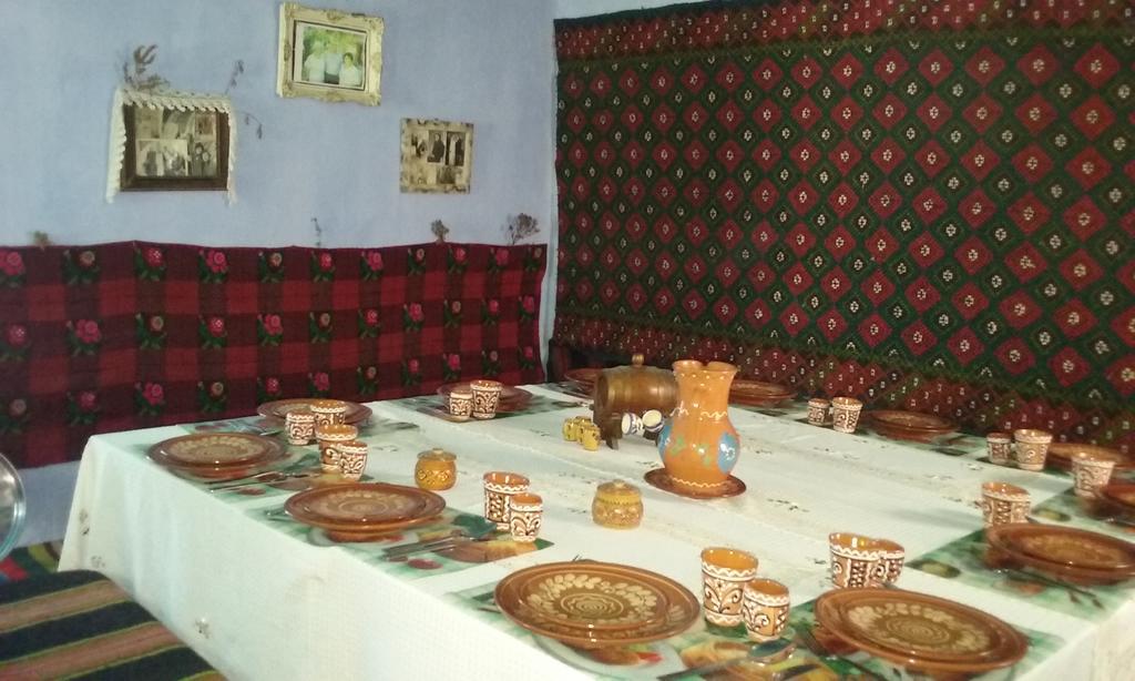 La Popas Hotel Orhei Buitenkant foto