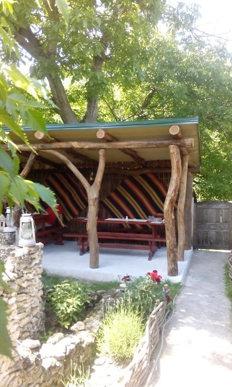 La Popas Hotel Orhei Buitenkant foto
